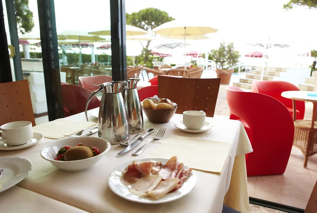 Ruhl Beach Hotel & Suites  Lido di Jesolo